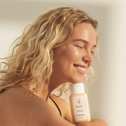 model with no.4 tan maximizer